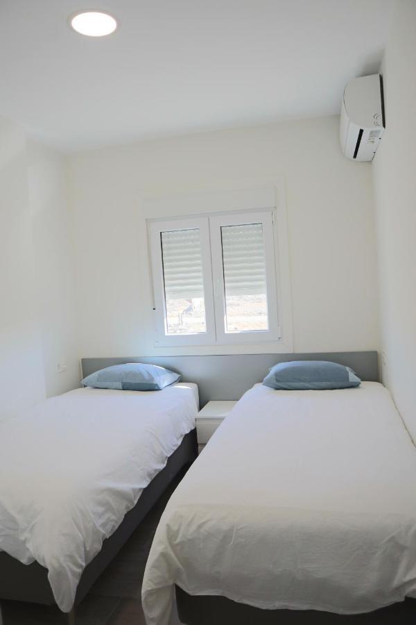 Just To Sleep 2 Bedrooms Apartments Μασπαλόμας Εξωτερικό φωτογραφία