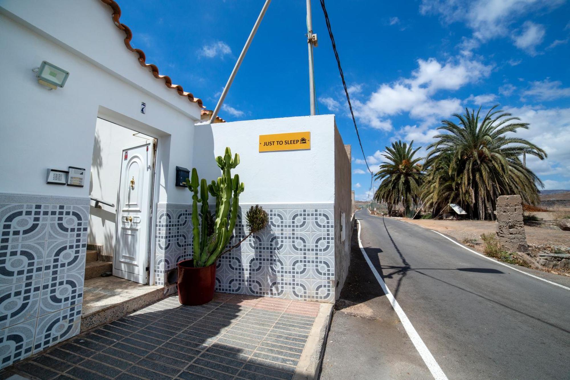 Just To Sleep 2 Bedrooms Apartments Μασπαλόμας Εξωτερικό φωτογραφία